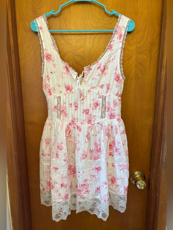 Aeropostale Dresses & Skirts - Aeropostale Floral Mini Dress